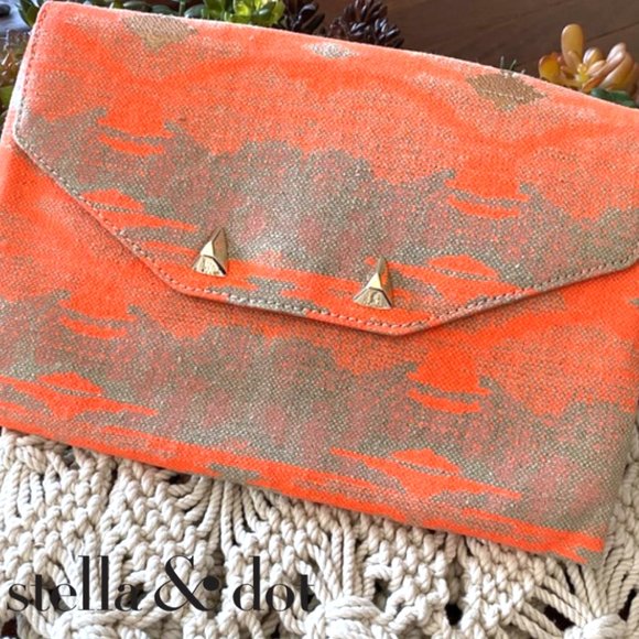 Stella & Dot | Retired Aztec Slim City clutch - Picture 2 of 9